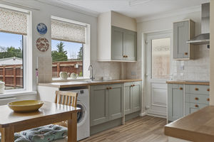 Photo 27- click for photo gallery